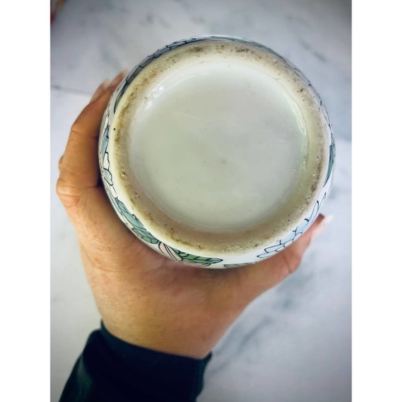 Vintage Asian Vase. Floral and Pastel. Hand painted - Picture 3 of 4